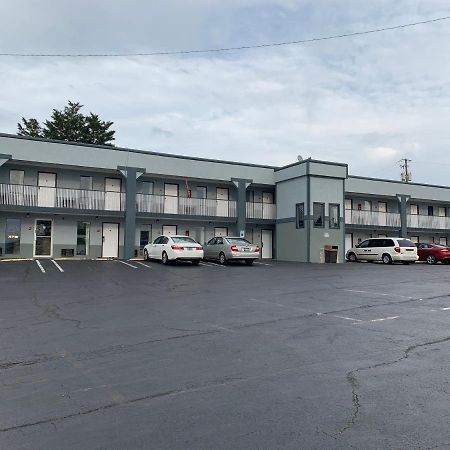 Royal Inn & Suites Knoxville Eksteriør billede